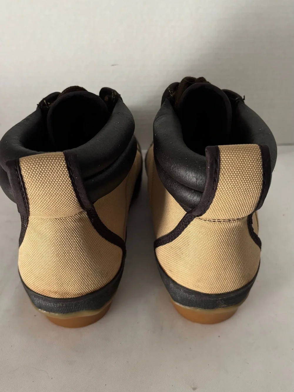 NEW MENS PROLINE  WADING/ FISHING BOOTS Tan and black steel tie. SZ  9
